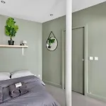아파트 Charming 2-room Loft-style Near Montmartre