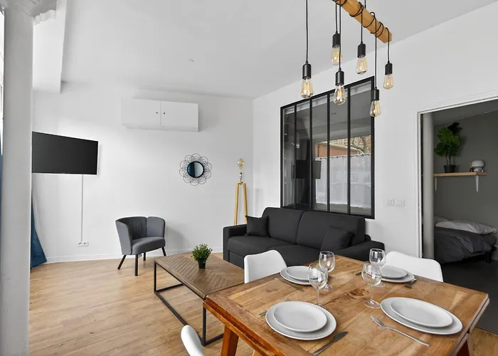 Charming 2-room Loft-style Near Montmartre Apartment Paris