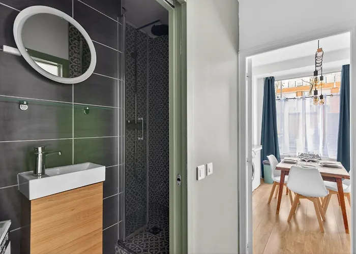 Charming 2-room Loft-style Near Montmartre * Paris